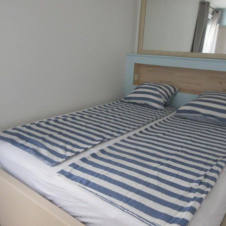 Bourg-La-Reine : Joli Appartement De 20 M² Eksteriør billede